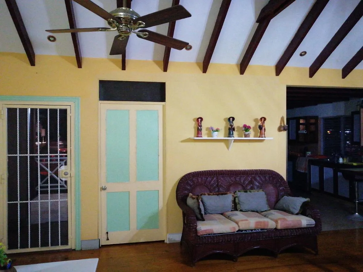 Villa Flukers - Economic Rooms Sosua