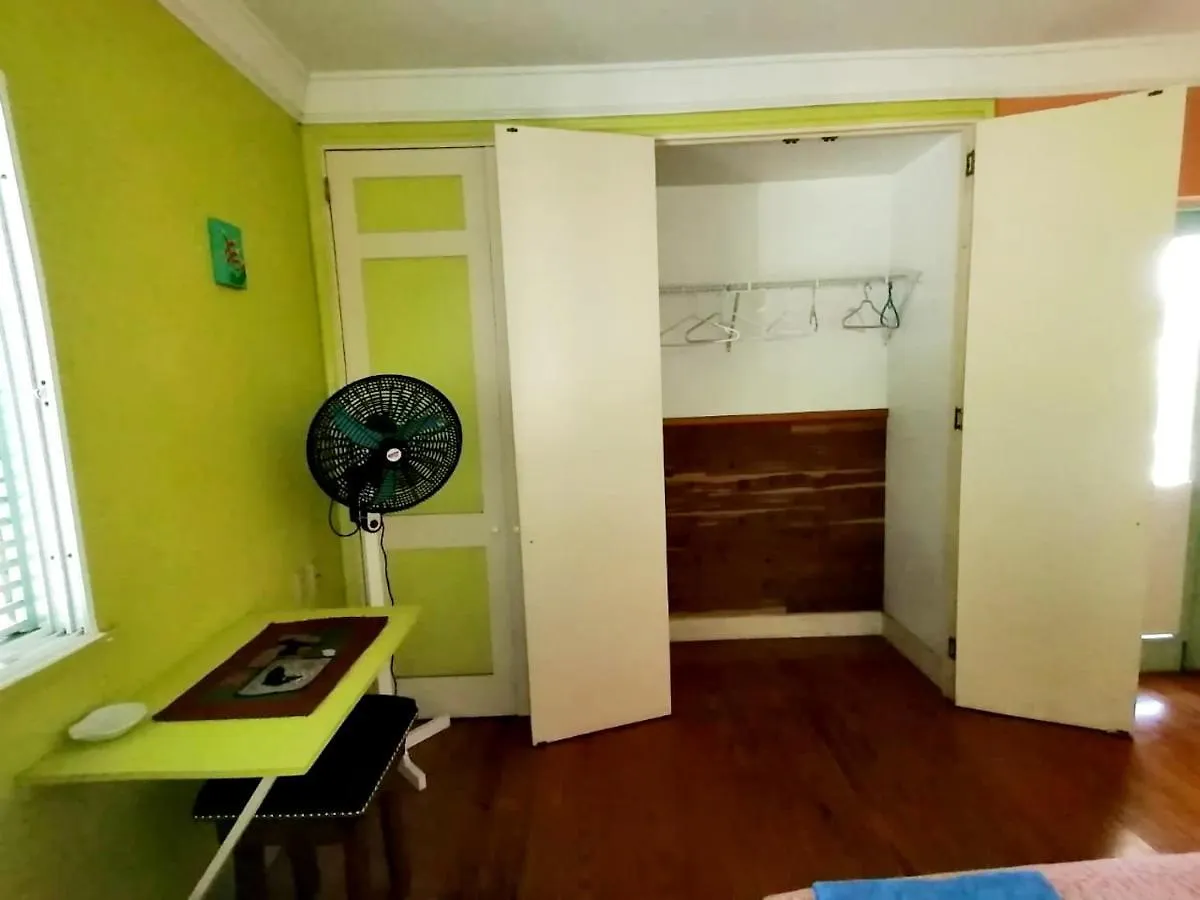 Villa Flukers - Economic Rooms Sosua Guest house